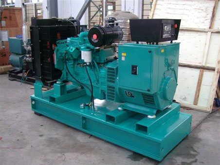 内黄200kw康明斯柴油发电机组图片 内黄200kw康明斯柴油发电机组图片